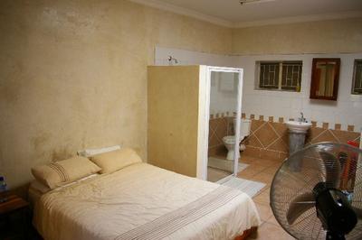 Apartment / Flat For Rent in Deerness, Pretoria
